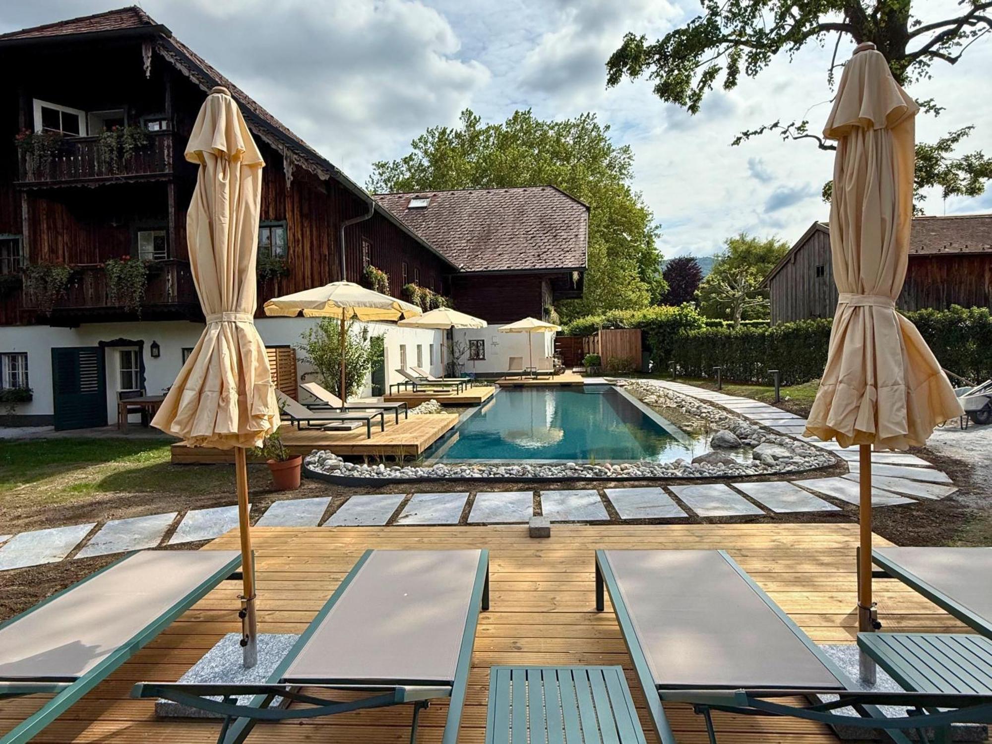 Der Schlosswirt Zu Anif - Biedermeierhotel Und Restaurant Exterior foto